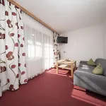 Klotz Alpenglueck Apartman Längenfeld