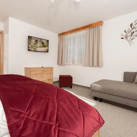 Klotz Alpenglueck Апартаменты