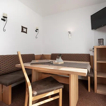 Апартаменты Klotz Alpenglueck *